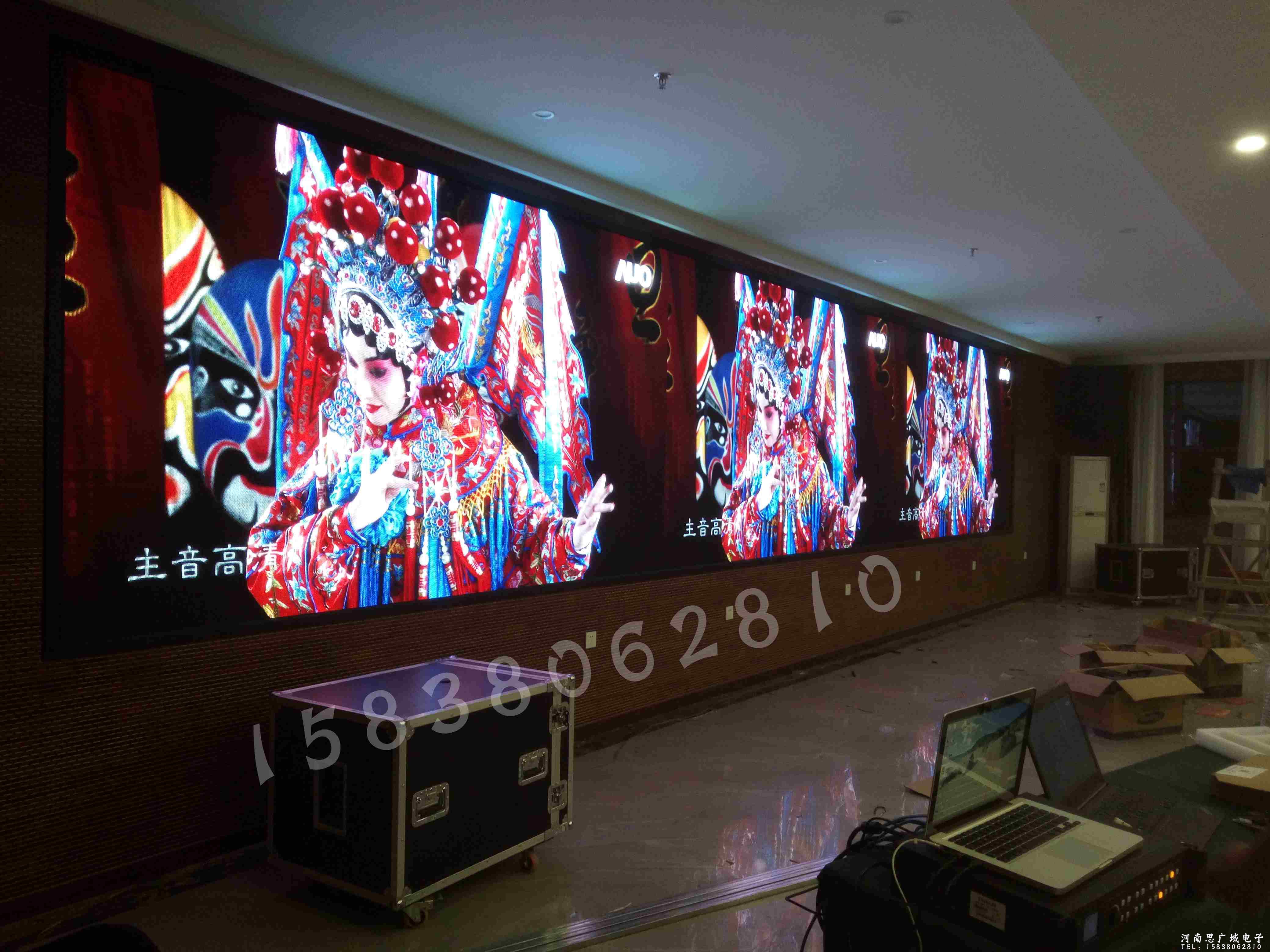 郑州白玉兰酒店室内p4全彩LED显示屏